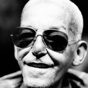 Okładka piosenki karaoke „Preciso me encontar”